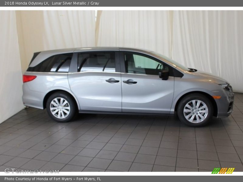 Lunar Silver Metallic / Gray 2018 Honda Odyssey LX