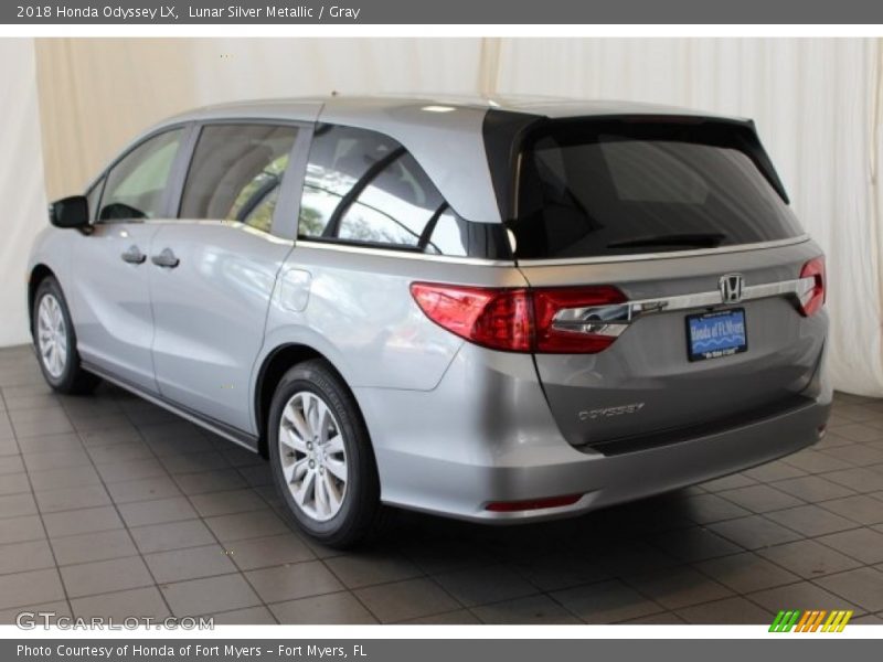 Lunar Silver Metallic / Gray 2018 Honda Odyssey LX