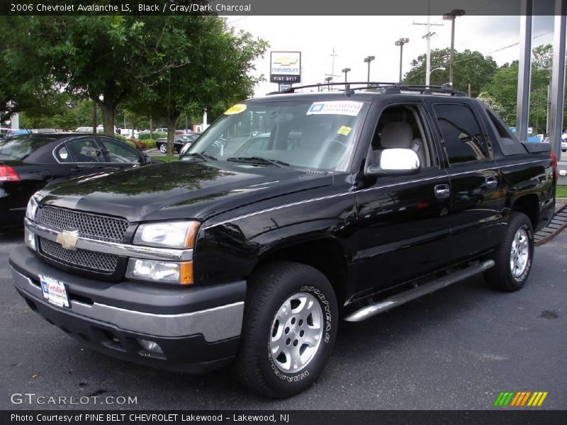 Black / Gray/Dark Charcoal 2006 Chevrolet Avalanche LS