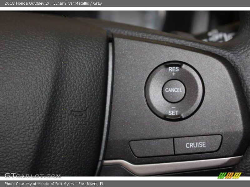 Lunar Silver Metallic / Gray 2018 Honda Odyssey LX