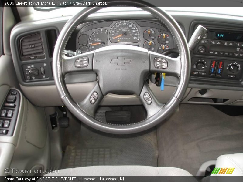 Black / Gray/Dark Charcoal 2006 Chevrolet Avalanche LS