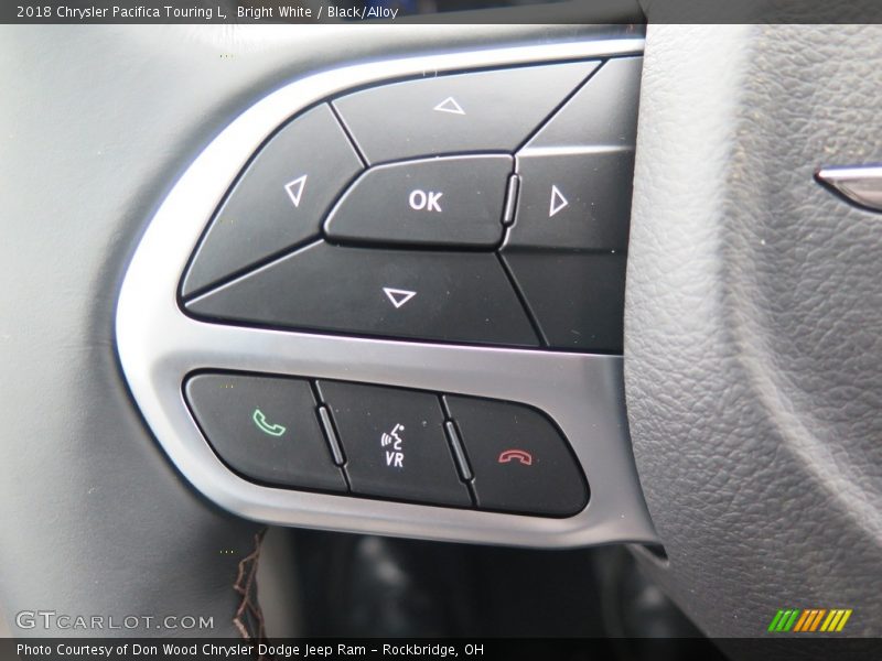 Bright White / Black/Alloy 2018 Chrysler Pacifica Touring L