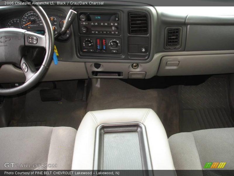 Black / Gray/Dark Charcoal 2006 Chevrolet Avalanche LS