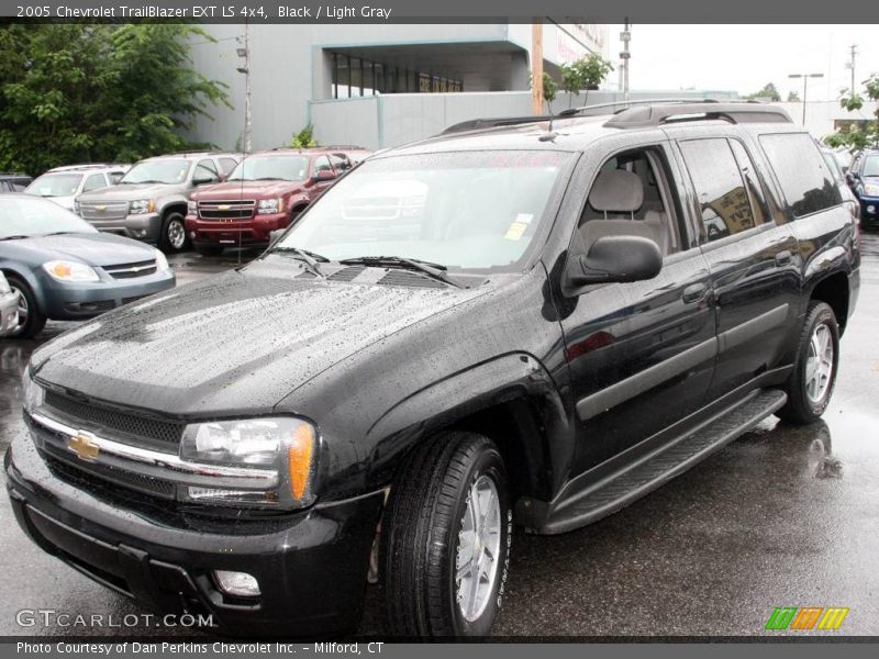 Black / Light Gray 2005 Chevrolet TrailBlazer EXT LS 4x4