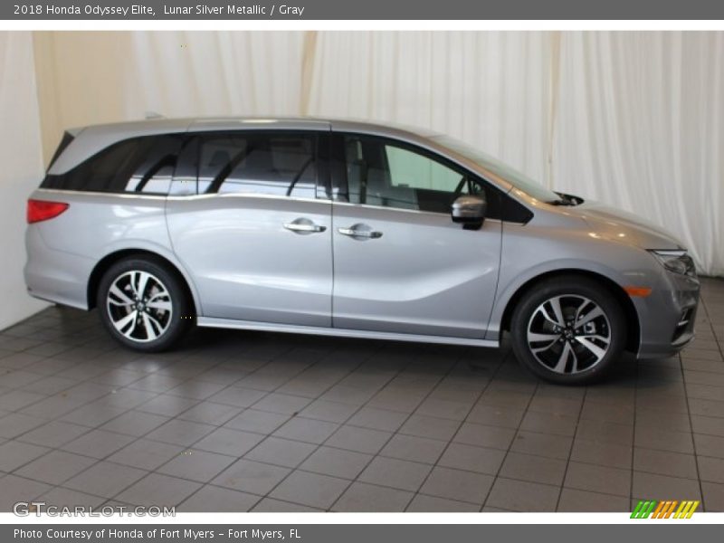 Lunar Silver Metallic / Gray 2018 Honda Odyssey Elite