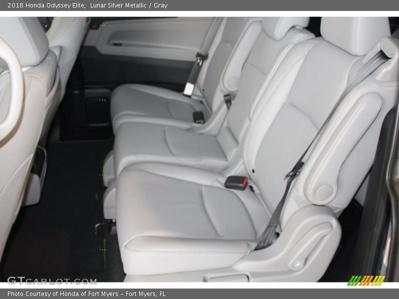 Lunar Silver Metallic / Gray 2018 Honda Odyssey Elite