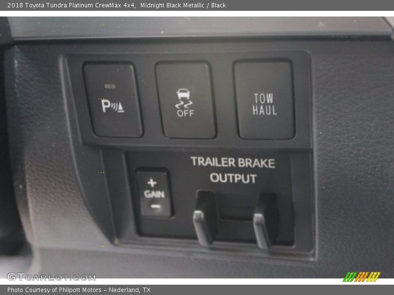 Midnight Black Metallic / Black 2018 Toyota Tundra Platinum CrewMax 4x4