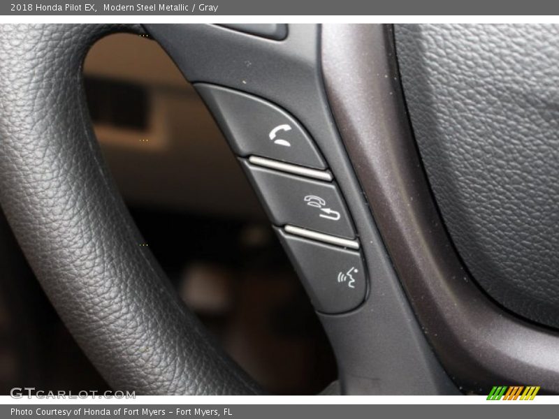 Modern Steel Metallic / Gray 2018 Honda Pilot EX