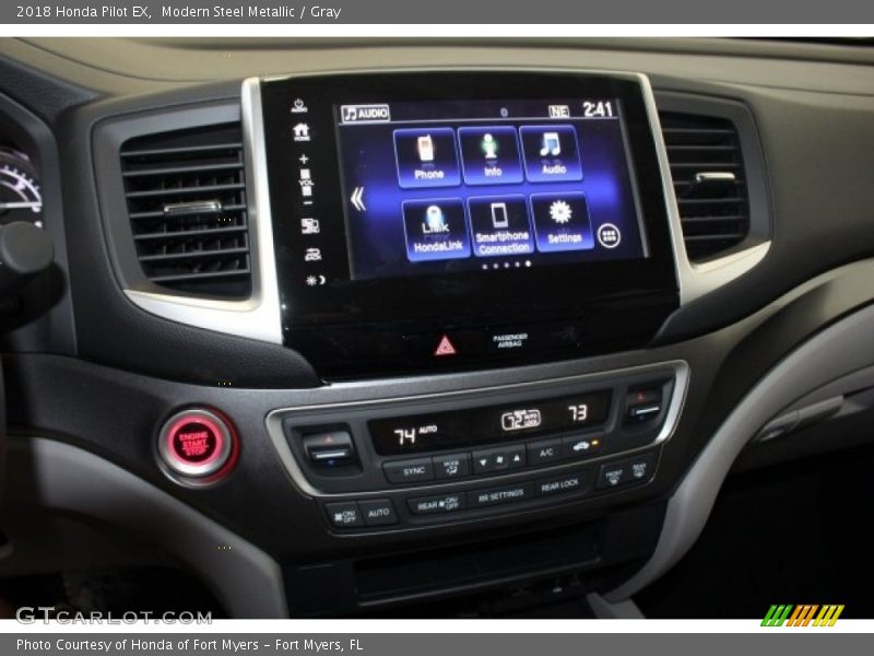 Modern Steel Metallic / Gray 2018 Honda Pilot EX