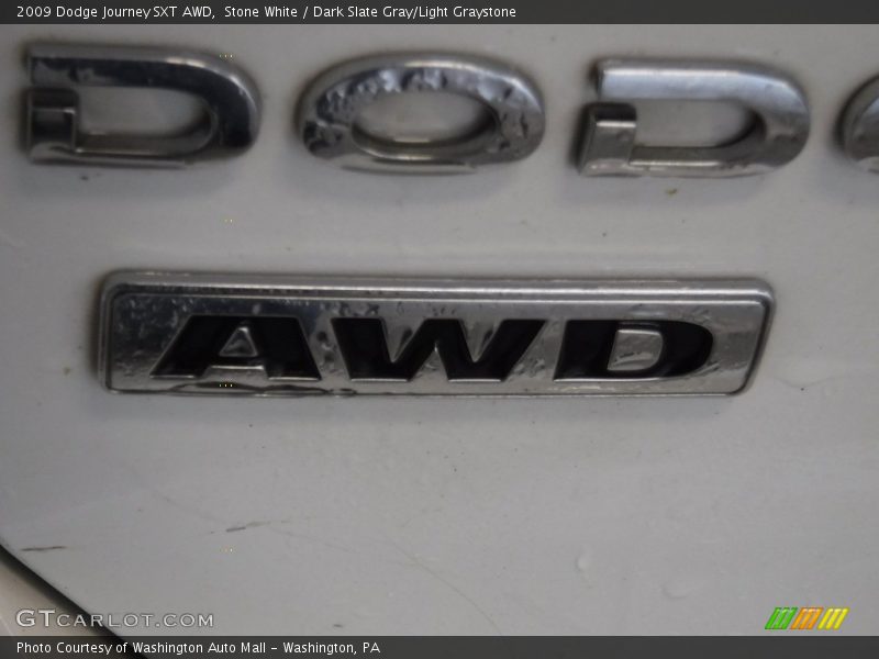Stone White / Dark Slate Gray/Light Graystone 2009 Dodge Journey SXT AWD