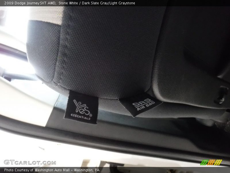 Stone White / Dark Slate Gray/Light Graystone 2009 Dodge Journey SXT AWD