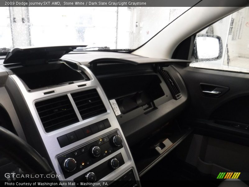 Stone White / Dark Slate Gray/Light Graystone 2009 Dodge Journey SXT AWD
