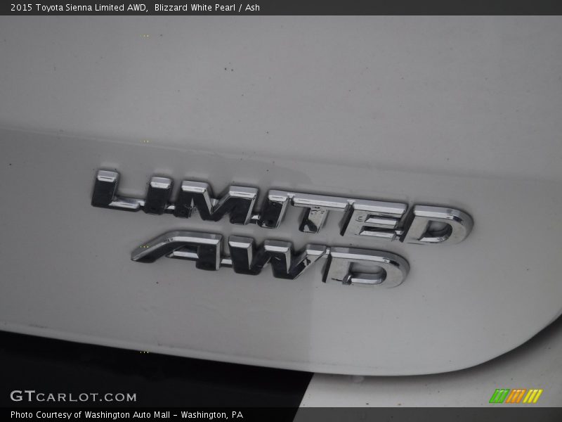 Blizzard White Pearl / Ash 2015 Toyota Sienna Limited AWD