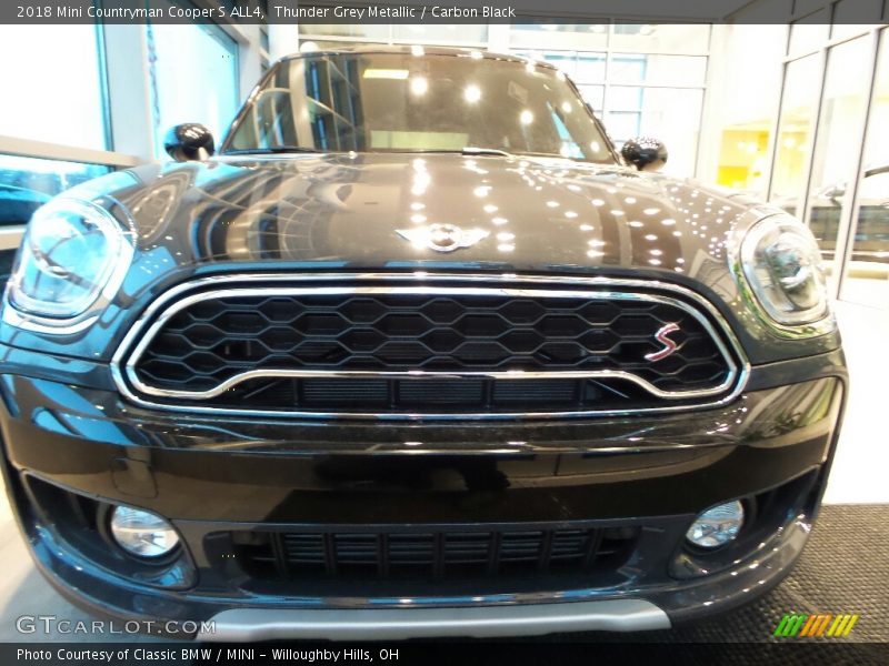 Thunder Grey Metallic / Carbon Black 2018 Mini Countryman Cooper S ALL4