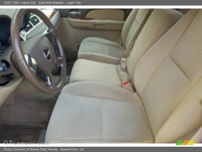Gold Mist Metallic / Light Tan 2007 GMC Yukon SLE