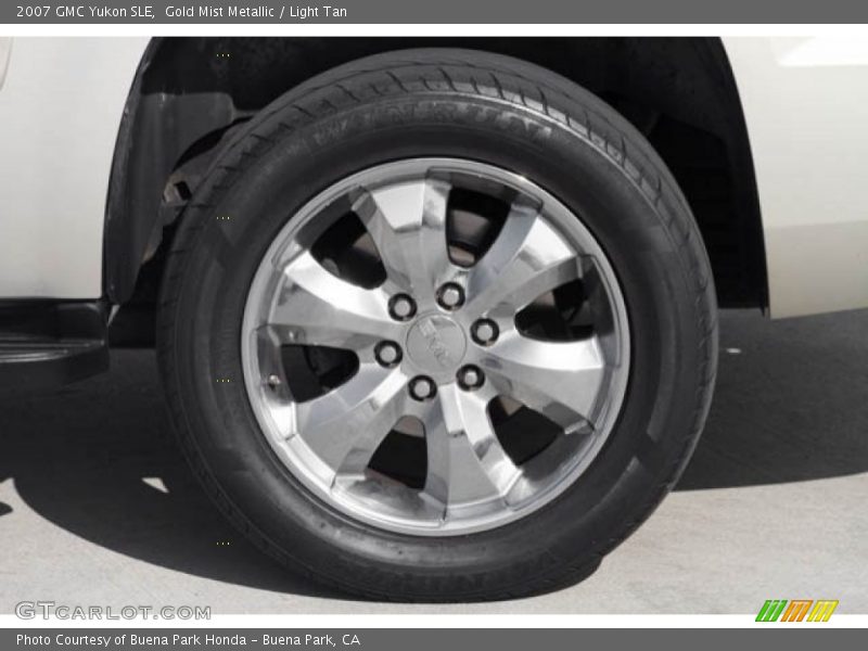 Gold Mist Metallic / Light Tan 2007 GMC Yukon SLE