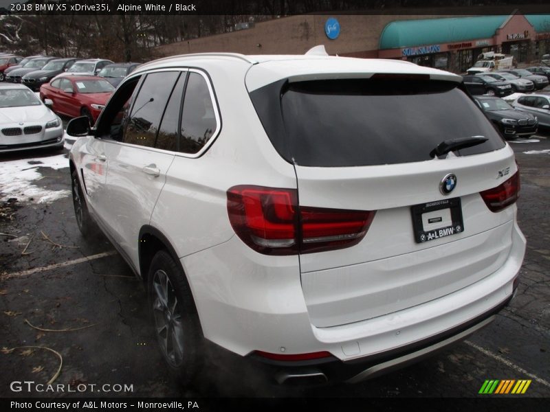 Alpine White / Black 2018 BMW X5 xDrive35i