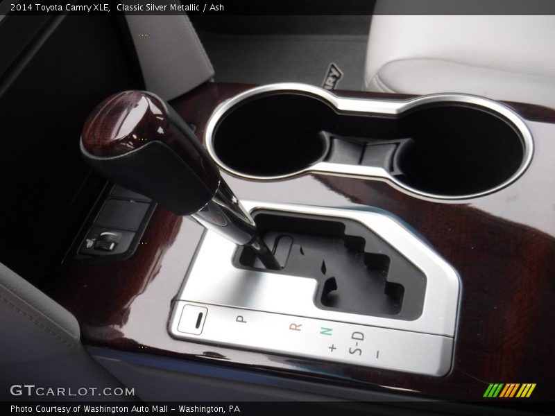 Classic Silver Metallic / Ash 2014 Toyota Camry XLE