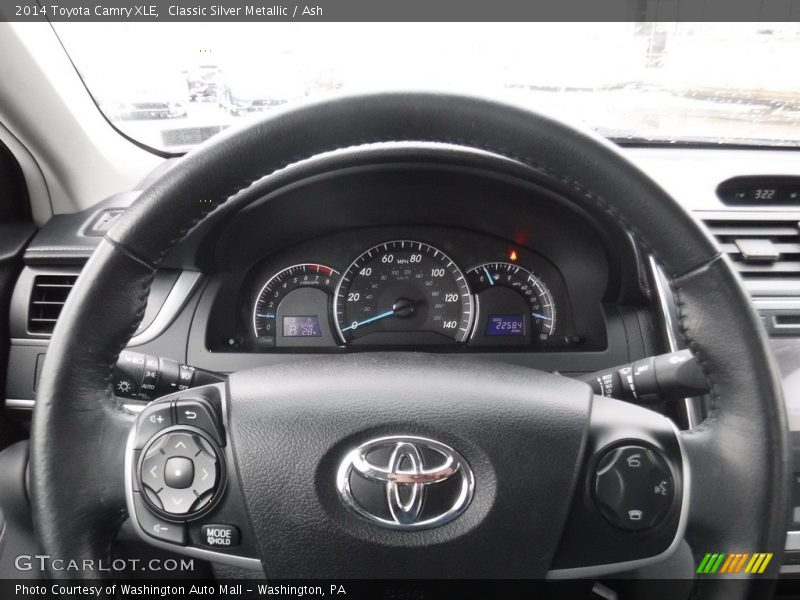 Classic Silver Metallic / Ash 2014 Toyota Camry XLE