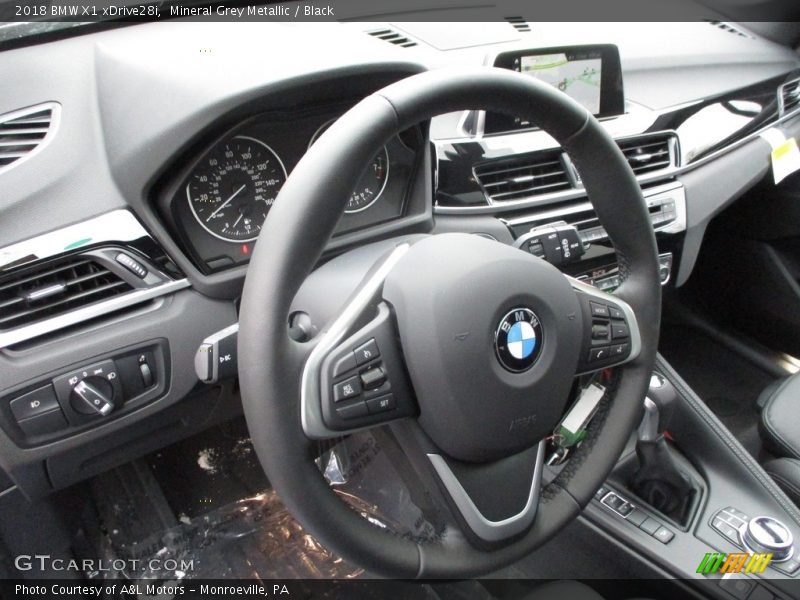 Mineral Grey Metallic / Black 2018 BMW X1 xDrive28i