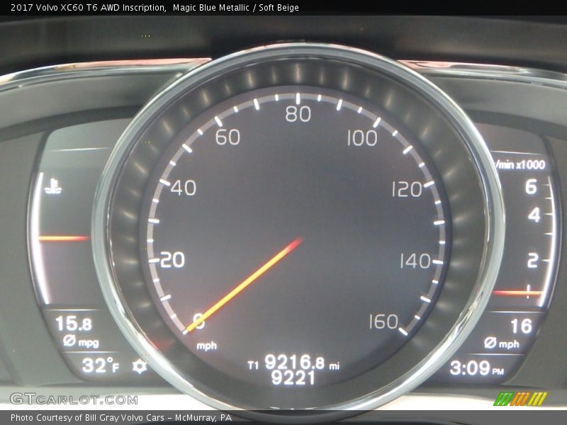 Magic Blue Metallic / Soft Beige 2017 Volvo XC60 T6 AWD Inscription