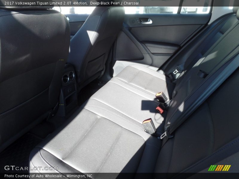 Deep Black Pearl / Charcoal 2017 Volkswagen Tiguan Limited 2.0T 4Motion