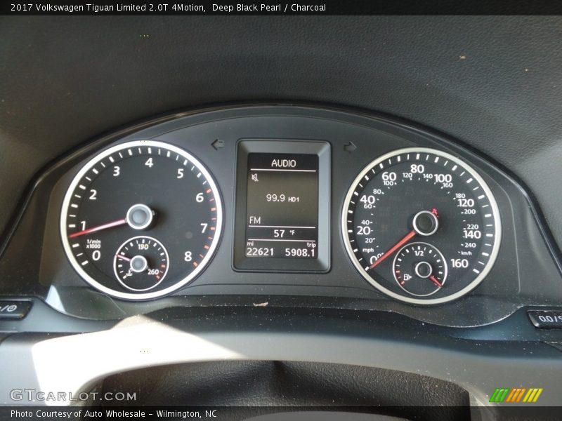 Deep Black Pearl / Charcoal 2017 Volkswagen Tiguan Limited 2.0T 4Motion