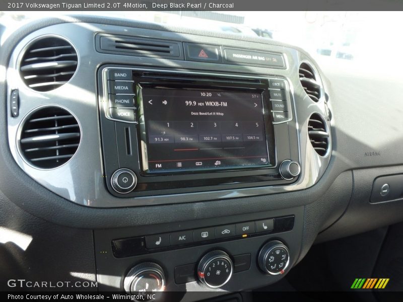 Deep Black Pearl / Charcoal 2017 Volkswagen Tiguan Limited 2.0T 4Motion