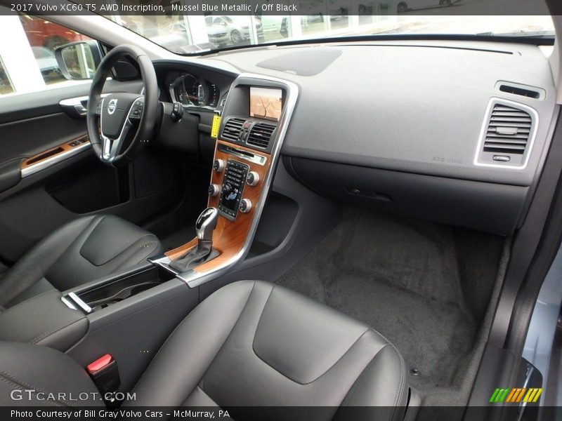 Mussel Blue Metallic / Off Black 2017 Volvo XC60 T5 AWD Inscription