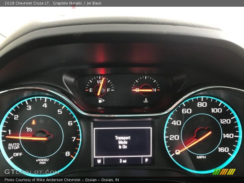 Graphite Metallic / Jet Black 2018 Chevrolet Cruze LT