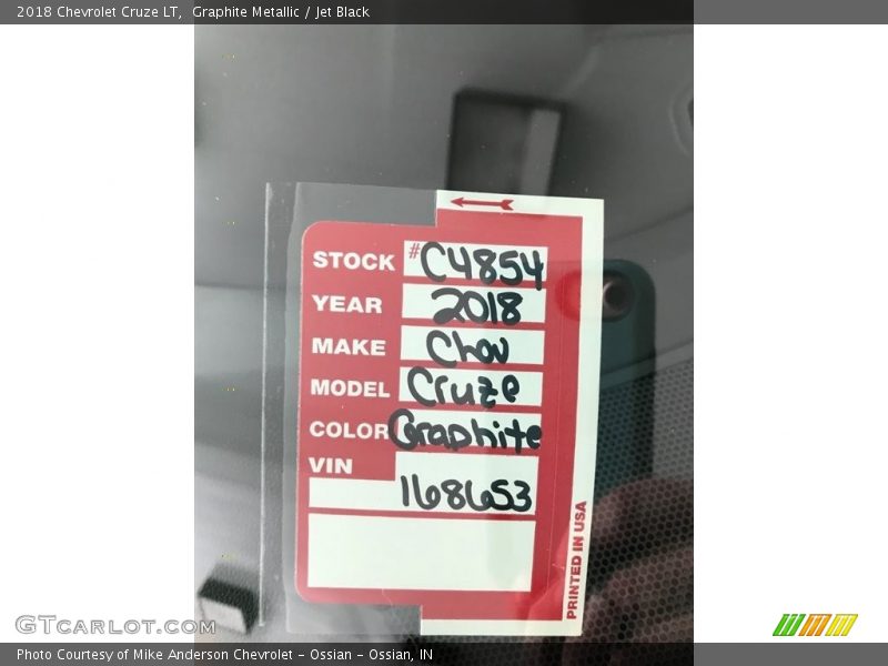 Graphite Metallic / Jet Black 2018 Chevrolet Cruze LT