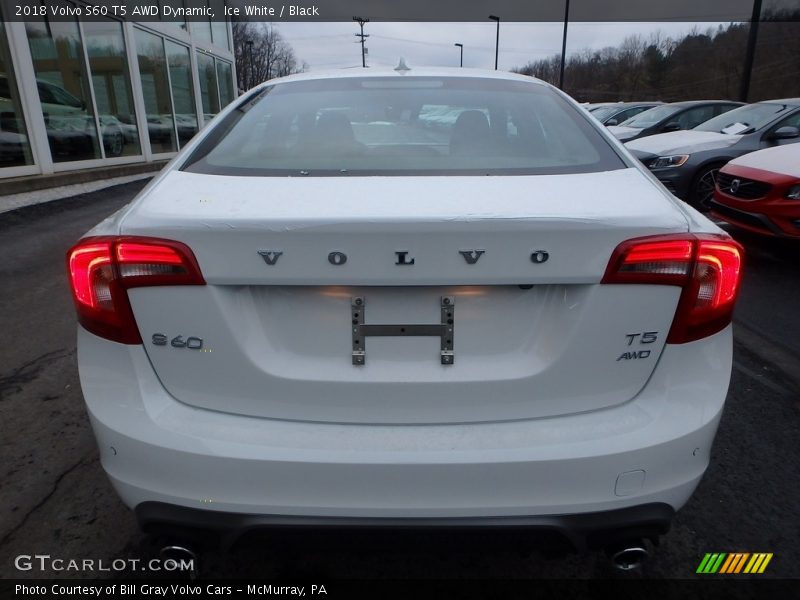 Ice White / Black 2018 Volvo S60 T5 AWD Dynamic
