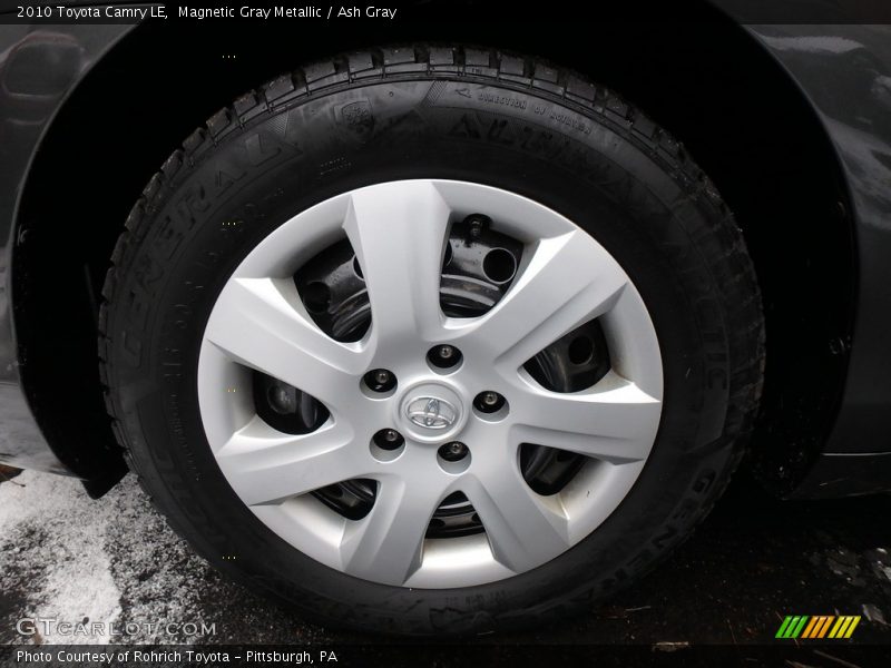 Magnetic Gray Metallic / Ash Gray 2010 Toyota Camry LE