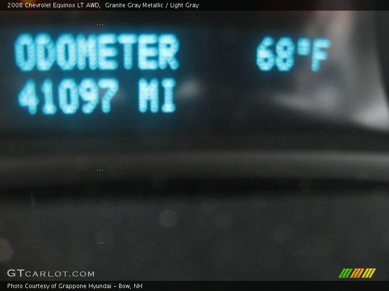 Granite Gray Metallic / Light Gray 2008 Chevrolet Equinox LT AWD
