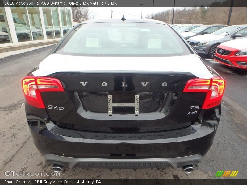 Onyx Black Metallic / Black 2018 Volvo S60 T5 AWD Dynamic