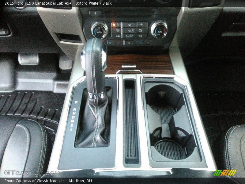Oxford White / Black 2015 Ford F150 Lariat SuperCab 4x4