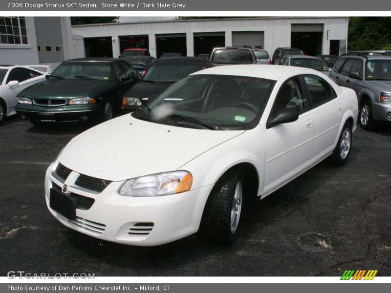 Stone White / Dark Slate Grey 2006 Dodge Stratus SXT Sedan