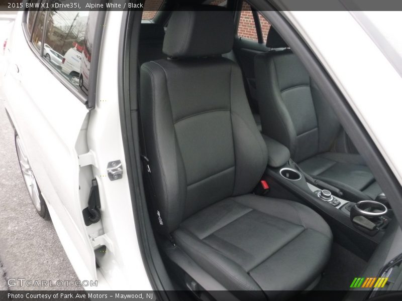 Alpine White / Black 2015 BMW X1 xDrive35i