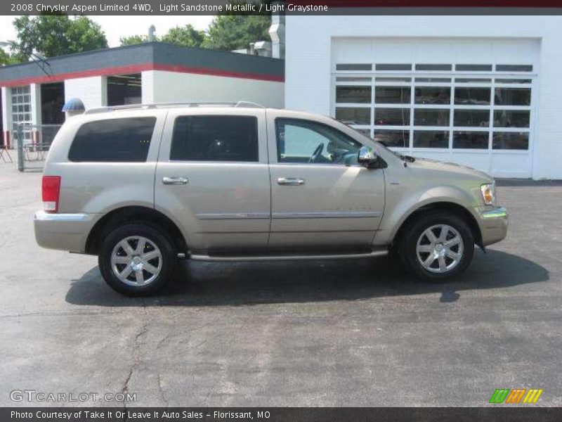 Light Sandstone Metallic / Light Graystone 2008 Chrysler Aspen Limited 4WD