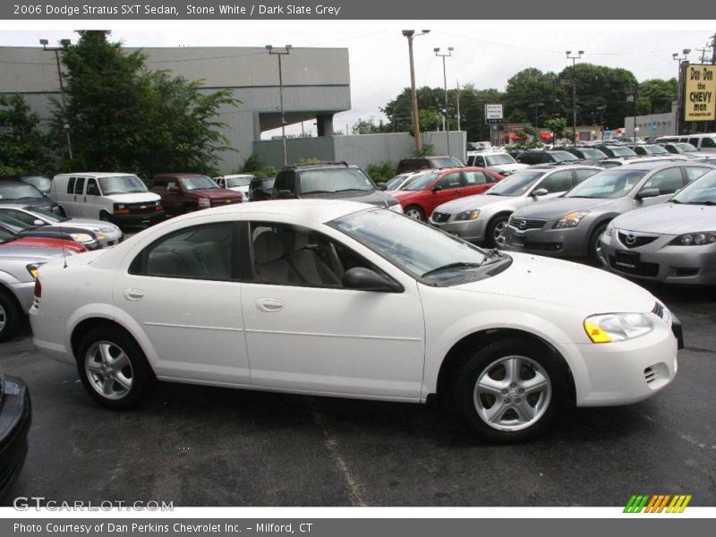 Stone White / Dark Slate Grey 2006 Dodge Stratus SXT Sedan