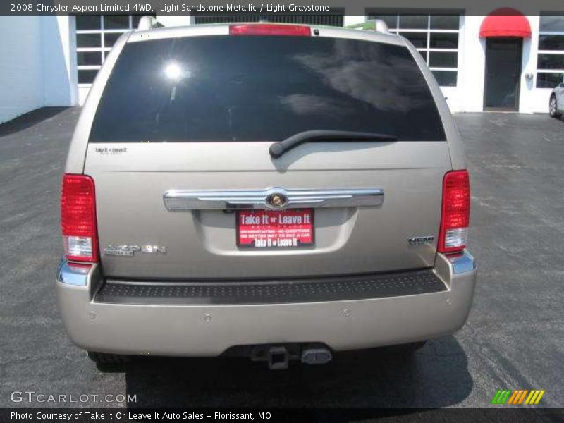 Light Sandstone Metallic / Light Graystone 2008 Chrysler Aspen Limited 4WD