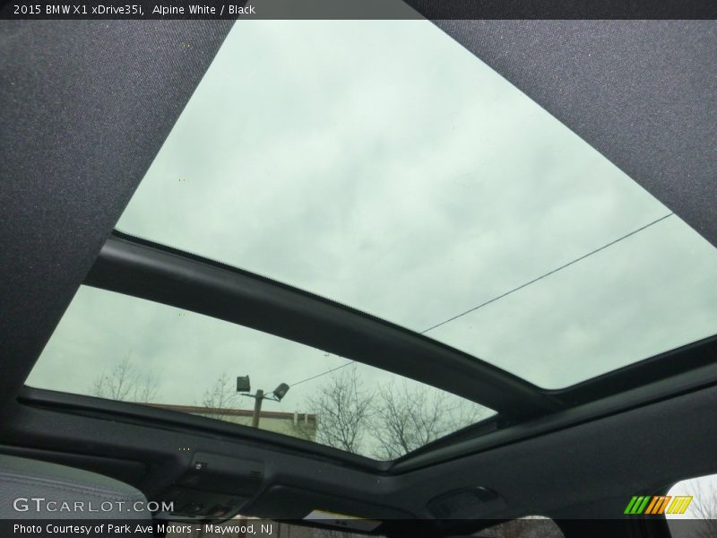 Alpine White / Black 2015 BMW X1 xDrive35i