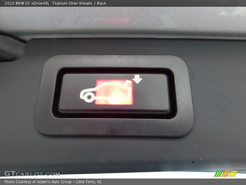 Titanium Silver Metallic / Black 2010 BMW X5 xDrive48i