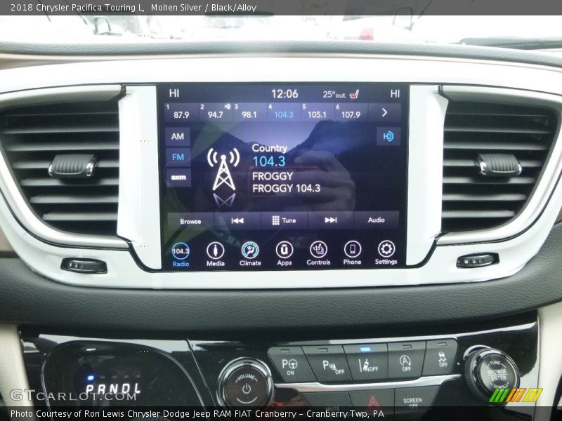 Molten Silver / Black/Alloy 2018 Chrysler Pacifica Touring L