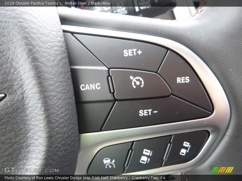 Molten Silver / Black/Alloy 2018 Chrysler Pacifica Touring L