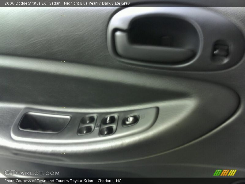 Midnight Blue Pearl / Dark Slate Grey 2006 Dodge Stratus SXT Sedan