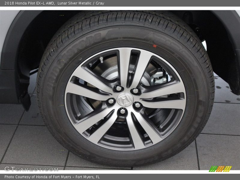 Lunar Silver Metallic / Gray 2018 Honda Pilot EX-L AWD