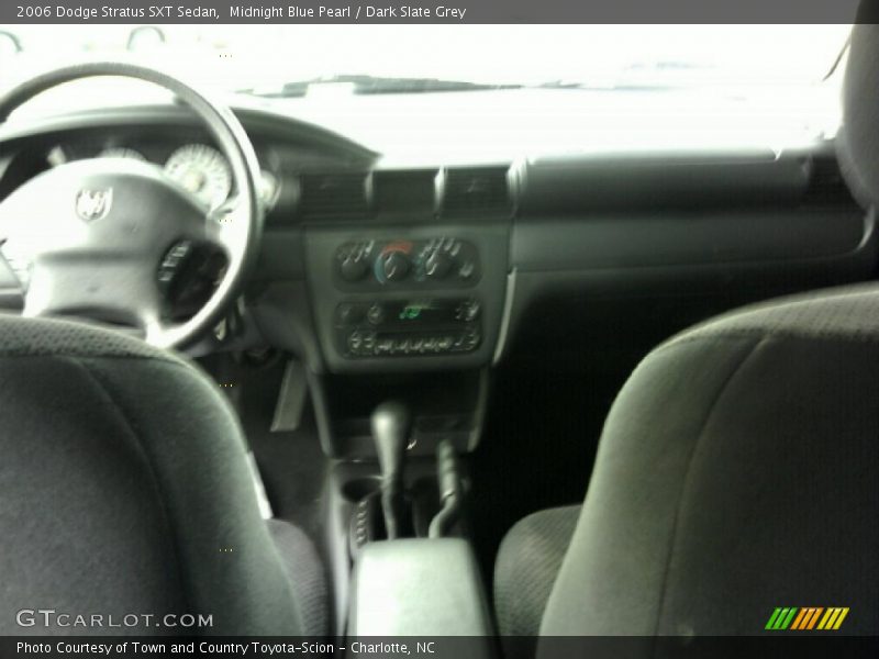 Midnight Blue Pearl / Dark Slate Grey 2006 Dodge Stratus SXT Sedan