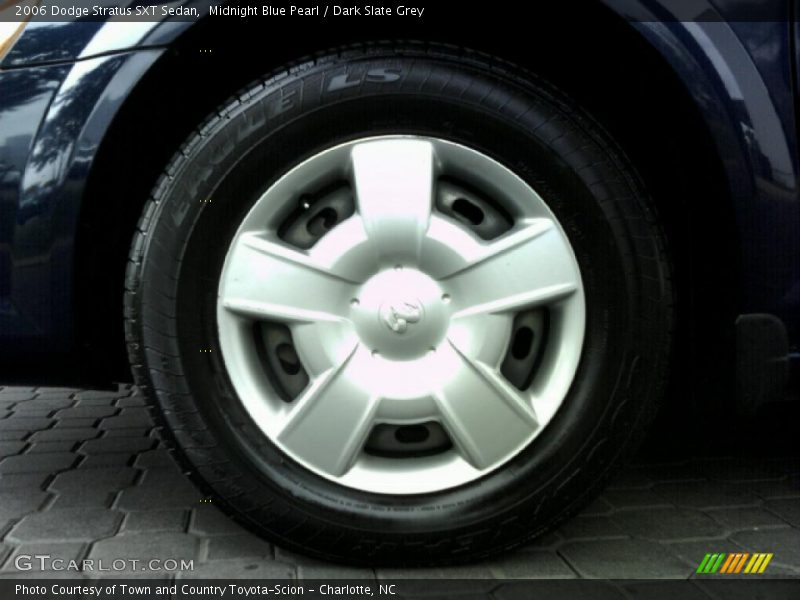 Midnight Blue Pearl / Dark Slate Grey 2006 Dodge Stratus SXT Sedan