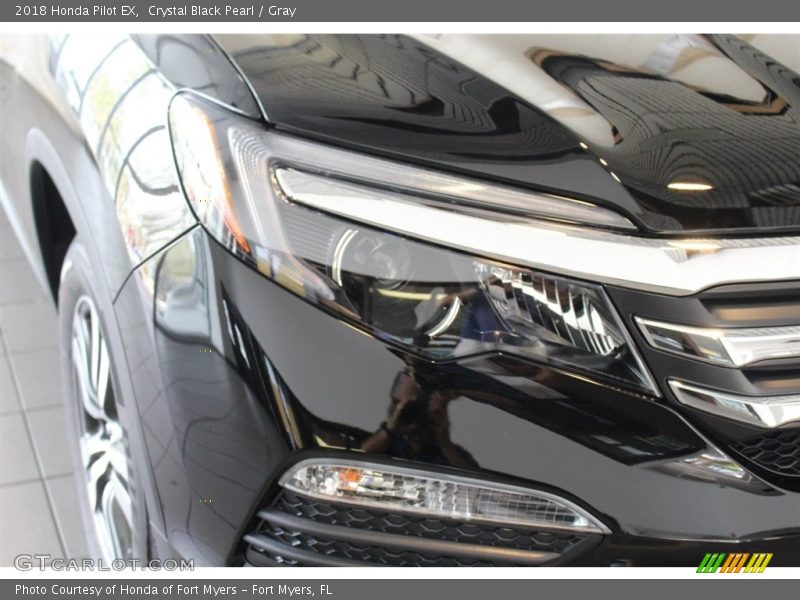 Crystal Black Pearl / Gray 2018 Honda Pilot EX